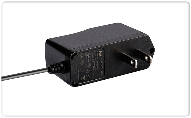 12V0.5A蓝颜gtv
适配器
